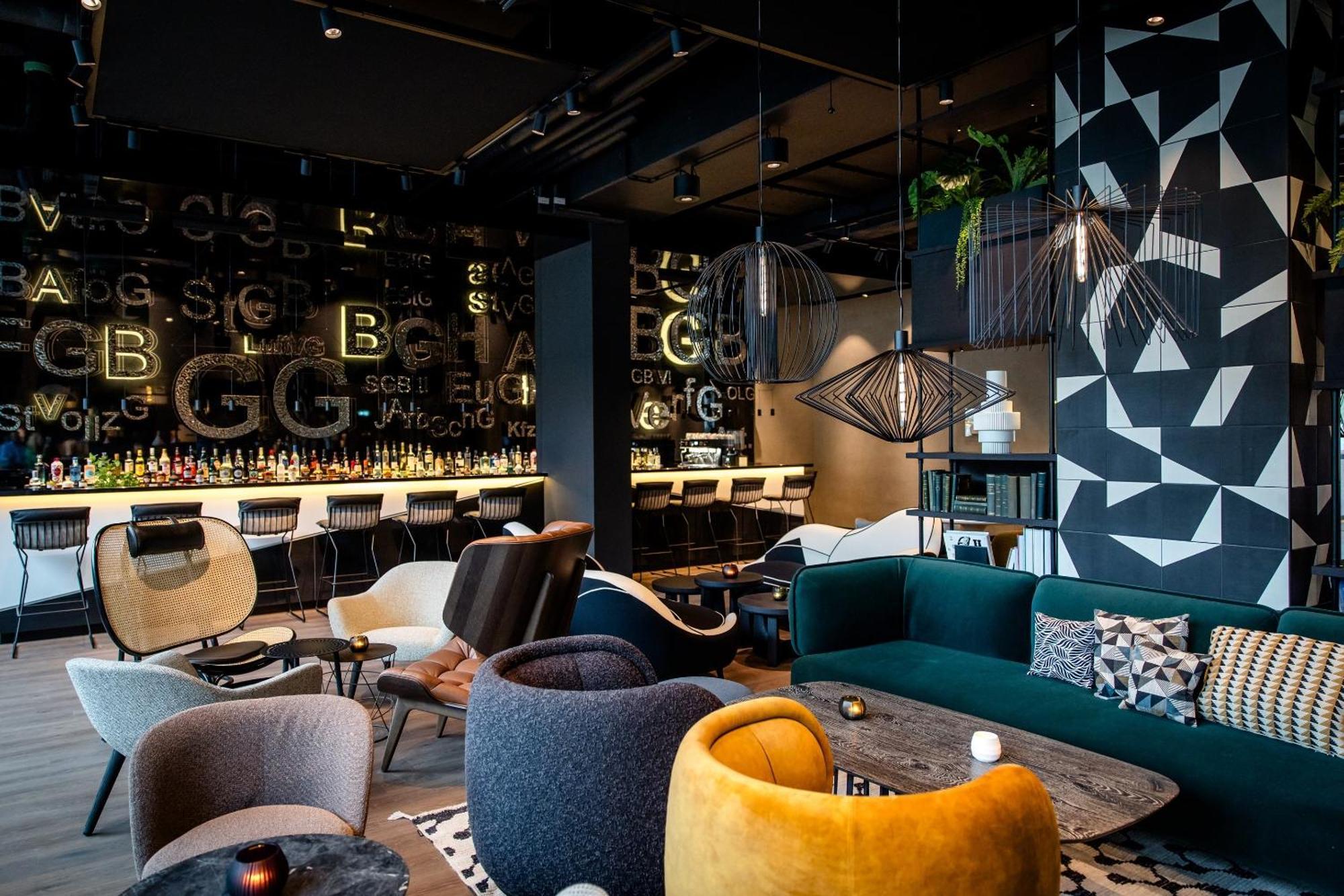 Motel One Karlsruhe Exterior photo